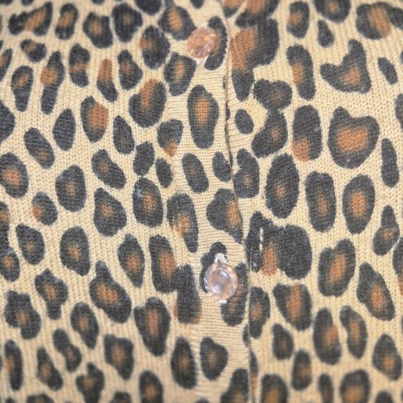 SAG HARBOR animal print, button-front sweater in size XL  NWOT - Picture 12 of 16
